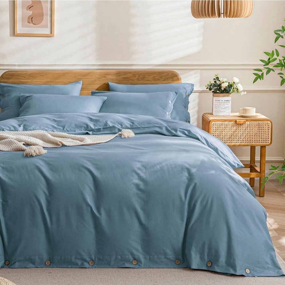 Like new Jellymoni Queen 3 Piece Duvet Set - Blue Gray